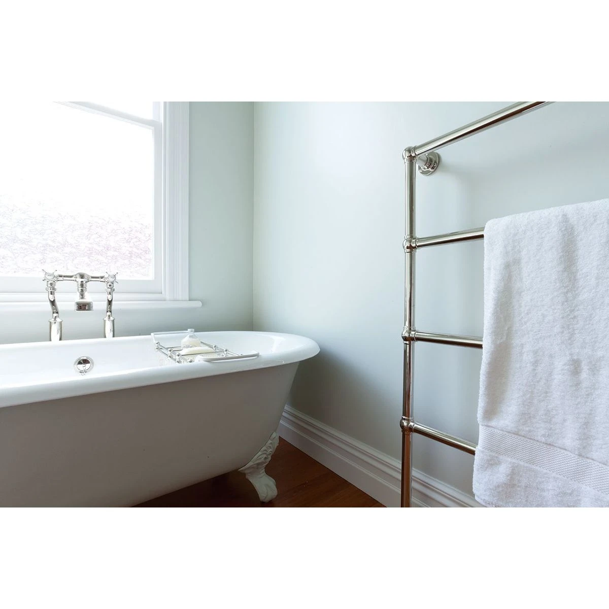 Perrin & Rowe Traditional Crosstop Floor Bath Filler Chrome 4 Perrin & Rowe Traditional Crosstop Floor Bath Filler Chrome - Image 2